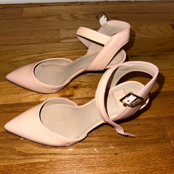 Light pink pointed heel - Picture 3 of 6